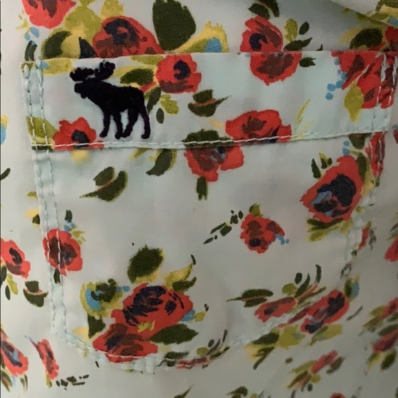 Abercrombie Long Sleeve - Picture 5 of 6